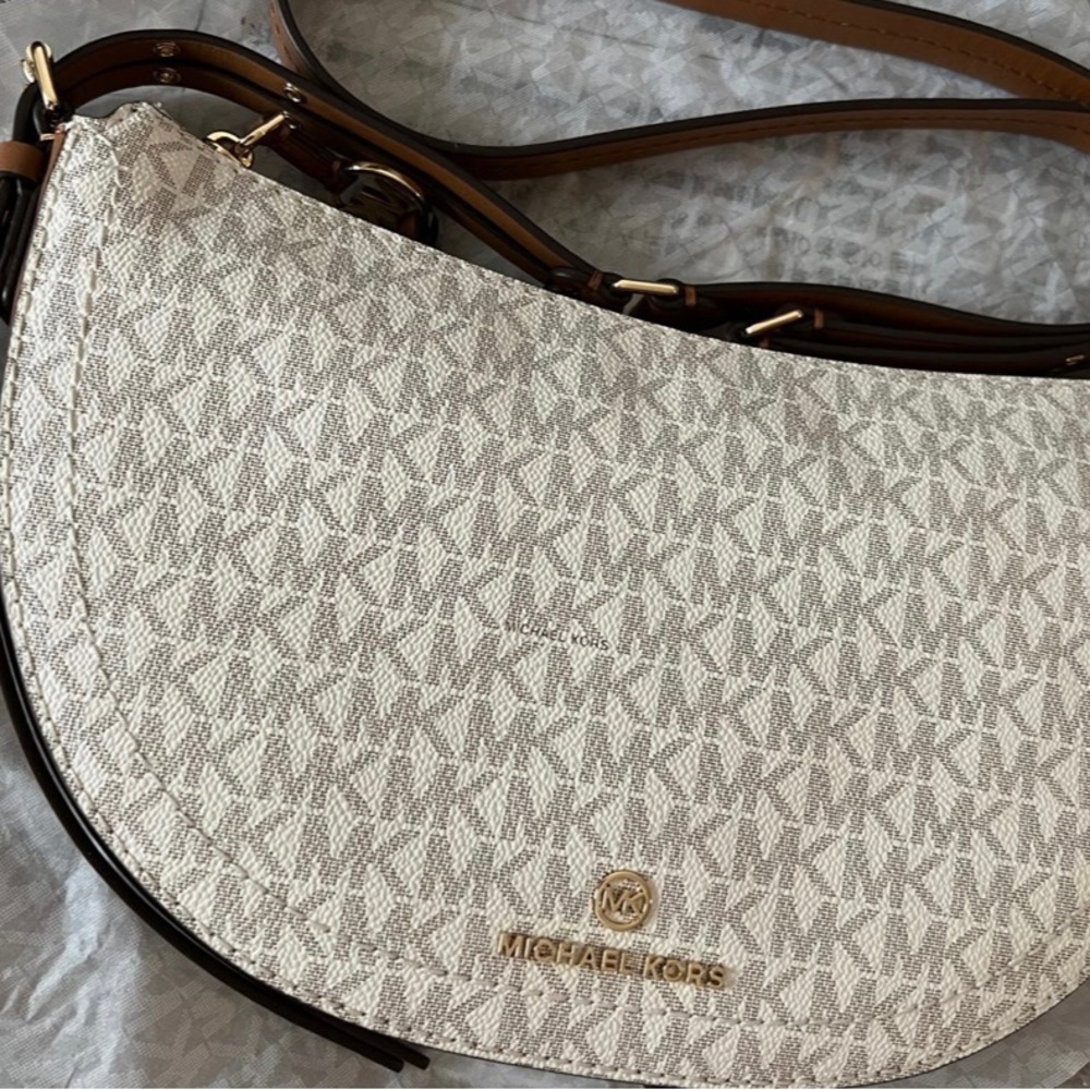 Michael Kors Crossbody